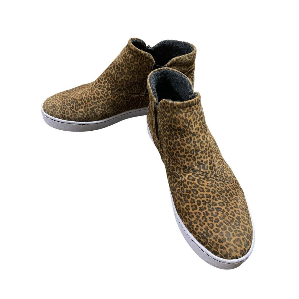 Clarks Pawley Adwin Cheetah Suede Ankle ZipUp Sneaker Bootie Women's 8.5M (NWOB) - Picture 3 of 5